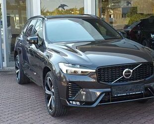 Volvo Volvo XC60 B4 Plus Dark Auto Gebrauchtwagen