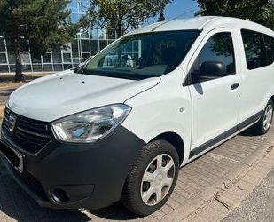 Dacia Dacia Dokker 1,6 Benzin 5 sitze Gebrauchtwagen