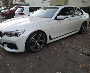 BMW BMW 740d xDrive -M -SportPaket +Navi+360 Grad Kame Gebrauchtwagen