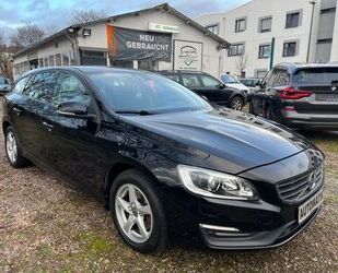 Volvo Volvo V60*Linje Business *Aut*Navi*AHK*BI-XENON*PD Gebrauchtwagen