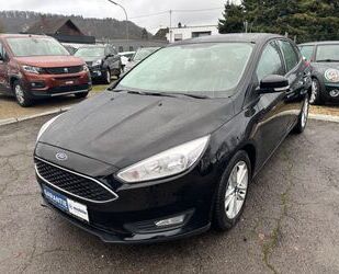 Ford Ford Focus Lim. Business *Navi+Tempomat+Euro6* Gebrauchtwagen