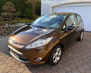 Ford Ford Fiesta Titanium,ALLWETTER ALU,VIELE NEUTEILE Gebrauchtwagen