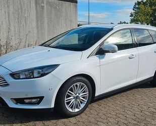 Ford Ford Focus Turnier Titanium SHZ LHZ selbstlenkend Gebrauchtwagen