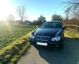 Mercedes-Benz Mercedes-Benz C 200 Sportcoupe CL200 Panoramadach Gebrauchtwagen