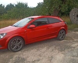 Opel Opel Astra GTC 2.0 Turbo Edition 170 PS Gebrauchtwagen