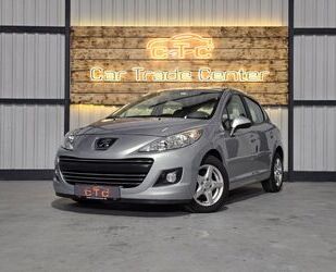 Peugeot Peugeot 207 Premium Automatik/Navi/Klima/8fach/TÜV Gebrauchtwagen