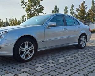 Mercedes-Benz Mercedes-Benz E 200 KOMPRESSOR AVANTGARDE Avantgar Gebrauchtwagen