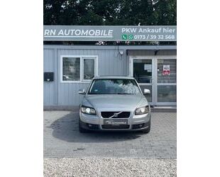 Volvo Volvo C30 2.0 D Momentum Schiebedach*Parksensor*Si Gebrauchtwagen