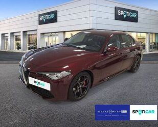 Alfa Romeo Alfa Romeo Giulia 2.2 JTDM AT8 Q4 Veloce *Navi*Key Gebrauchtwagen