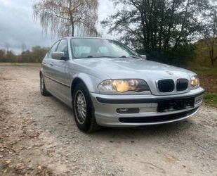 BMW BMW 323i - Gebrauchtwagen