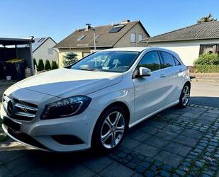 Mercedes-Benz Mercedes-Benz A 180 2Style 2Style Gebrauchtwagen