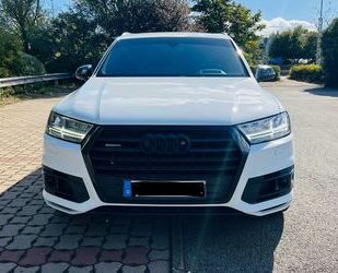 Audi Audi Q7 3.0 TDI Qu/S-LINE/ 7Sitz/Pano/AHK/Luftf/ Gebrauchtwagen