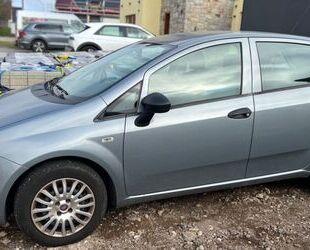 Fiat Fiat Punto 1.2 8V POP POP Gebrauchtwagen