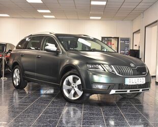 Skoda Skoda Octavia Scout 4x4 Autom Navi Xen Temp PDC 1- Gebrauchtwagen