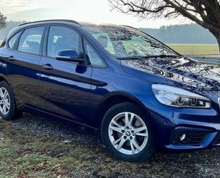 BMW BMW 220d Active Tourer LED 8-fach Leder Navi Gebrauchtwagen