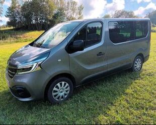 Renault Renault Trafic 9 Sitzer Gebrauchtwagen