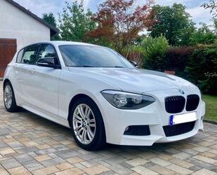 BMW BMW 118i Sport Line Sport Line Gebrauchtwagen