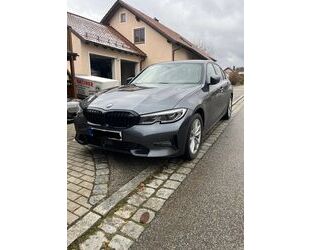 BMW BMW 330d xDrive Sport Line Automatik Sport Line Gebrauchtwagen