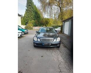 Mercedes-Benz Mercedes-Benz E 220 CDI ELEGANCE Elegance scheckhe Gebrauchtwagen