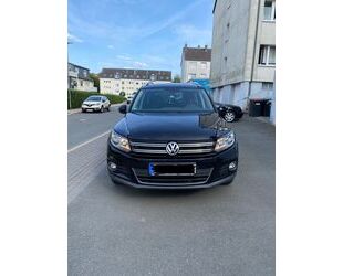 VW Volkswagen Tiguan 2.0 TDI SCR DSG 4MOT BMT Track & Gebrauchtwagen