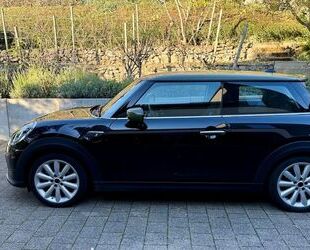 Mini MINI Cooper SE Elektro Facelift, wie Neu! 12tkm Gebrauchtwagen