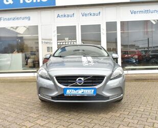 Volvo Volvo V40 You! volles Scheckheft Zahnriemen NEU 2. Gebrauchtwagen