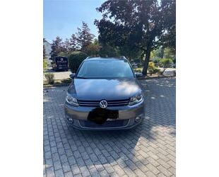 VW Volkswagen Touran 1.6 TDI DSG Trendline 8-fach ber Gebrauchtwagen