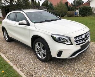 Mercedes-Benz Mercedes-Benz GLA 200 - Style Gebrauchtwagen