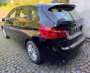 BMW BMW 218i Active Tourer Aut. Advantage Gebrauchtwagen