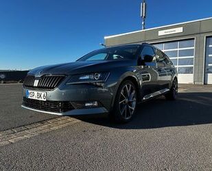 Skoda Skoda Superb 2.0 TSI 206kW DSG 4x4 SportLine Combi Gebrauchtwagen