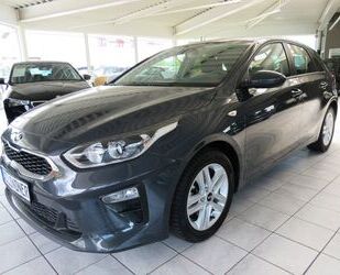 Kia Kia ceed /Ceed Edition7*1.Hand*AppleCarPlay*Kamera Gebrauchtwagen