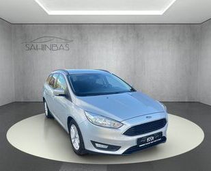 Ford Ford Focus 1.0 Trend Klima/AHK/Tempomat Gebrauchtwagen