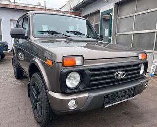 Lada Lada Niva 4x4 LEGEND Luxus viele Extras Gebrauchtwagen