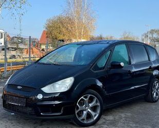 Ford Ford S-MAX Titanium*LEDER*SPORTSITZE*NAVI*KLIMA*TÜ Gebrauchtwagen