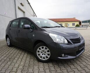 Toyota Toyota Verso 1.6 16V PDC Tempomat Freisprech Gebrauchtwagen