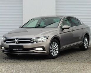 VW Volkswagen Passat TDI DSG Business LED Navi Kamera Gebrauchtwagen