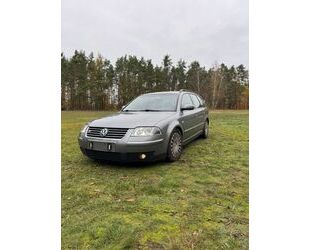 VW Volkswagen Passat 2.3 V5 Highline Gebrauchtwagen