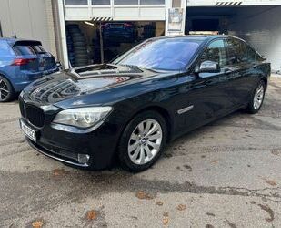 BMW BMW 740d xDrive NAVI-LEDER-XENON-HEADUP-EUR5-TÜV-N Gebrauchtwagen