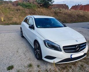 Mercedes-Benz Mercedes-Benz A 180 Urban, SH-gepfl bei MB, 8-fach Gebrauchtwagen