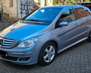 Mercedes-Benz Mercedes-Benz B200 Gebrauchtwagen