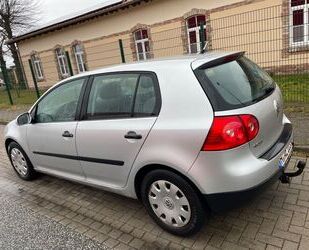 VW Volkswagen Golf 1.6 Comfortline Comfortline Gebrauchtwagen