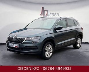 Skoda Skoda Karoq Clever LED-AHK-KEYLESS-ACC-RFK Gebrauchtwagen