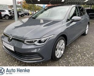 VW Volkswagen Golf VIII 1.5 TSI PANO + DCC + DISCOVER Gebrauchtwagen