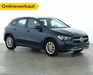 Mercedes-Benz Mercedes-Benz GLA 200 (EURO 6d) AHK+NAVI+RFK+SHZ+T Gebrauchtwagen