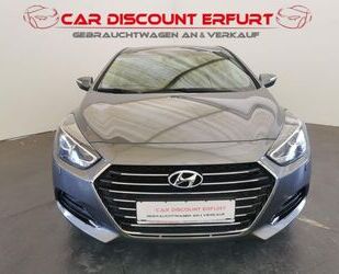 Hyundai Hyundai i40 1.7 CRDi Premium Blue+Panodach+AHZV+So Gebrauchtwagen