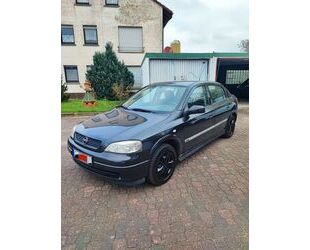 Opel Opel Astra 1.6 16V Sport Sport Gebrauchtwagen