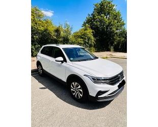 VW Volkswagen Tiguan 1.5 TSI OPF DSG Life mit Standhe Gebrauchtwagen