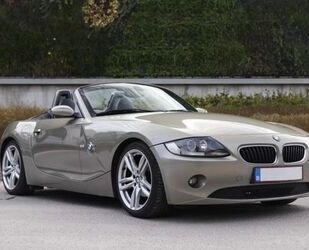 BMW BMW Z4 2.2i -Selten Olive grün! M-Sport, M sitze. Gebrauchtwagen