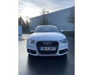 Audi Audi A1 1.6 TDI 66kW Attraction Sportback Attracti Gebrauchtwagen