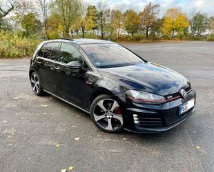 VW Volkswagen Golf VII GTI 2.0 TSI Dynaudio DCC Pano Gebrauchtwagen